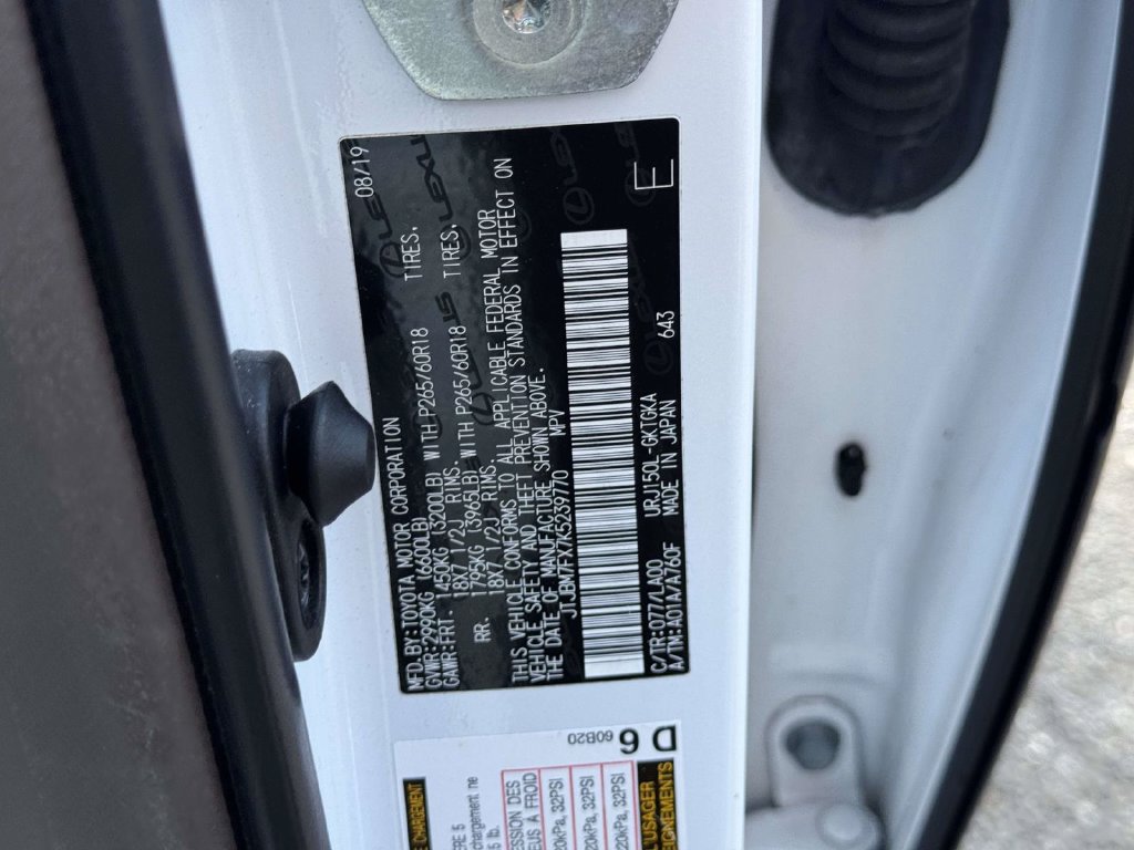 Used 2019 Lexus GX 460 Premium w/ Premium Package AWD/4WD image 32