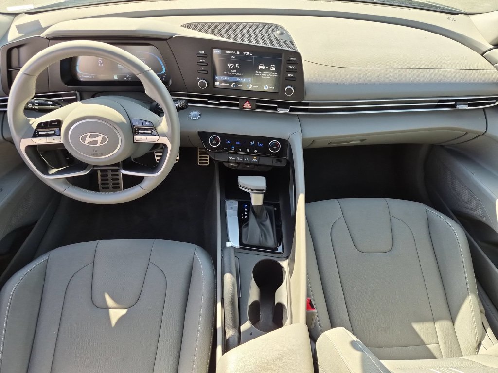 Used 2026 Hyundai Elantra Sport FWD image 26