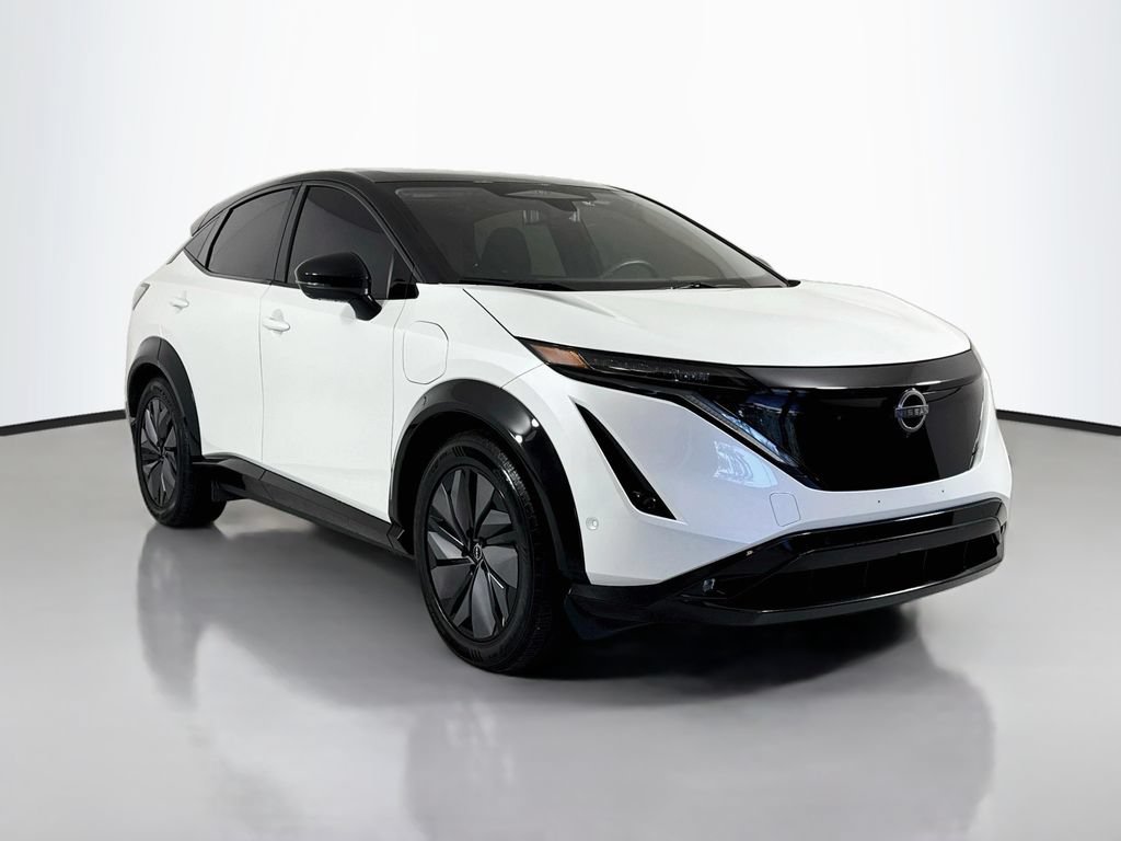 Used 2023 Nissan Ariya AWD/4WD image 4