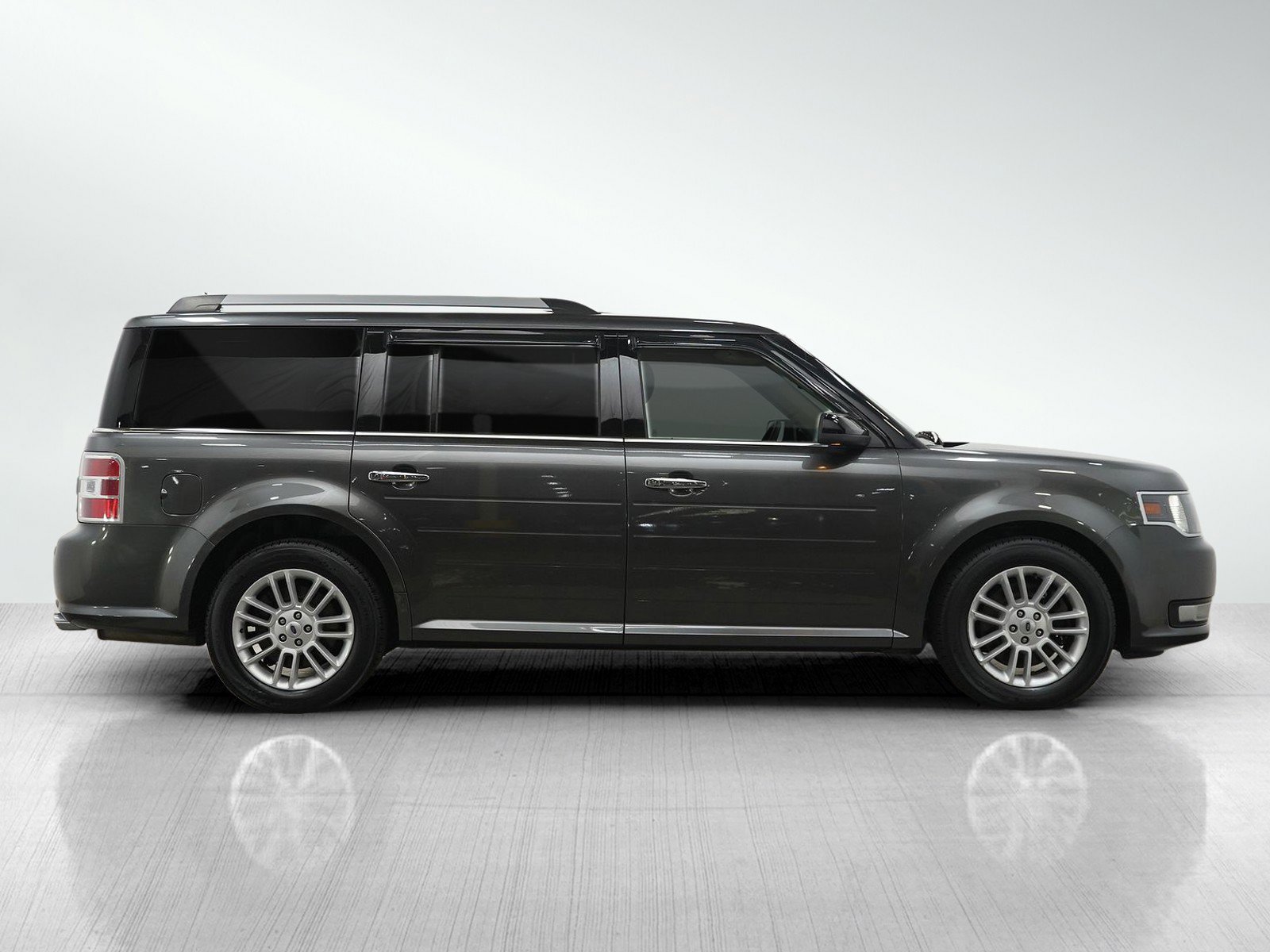 Used 2017 Ford Flex SEL w/ Equipment Group 202A AWD/4WD image 6