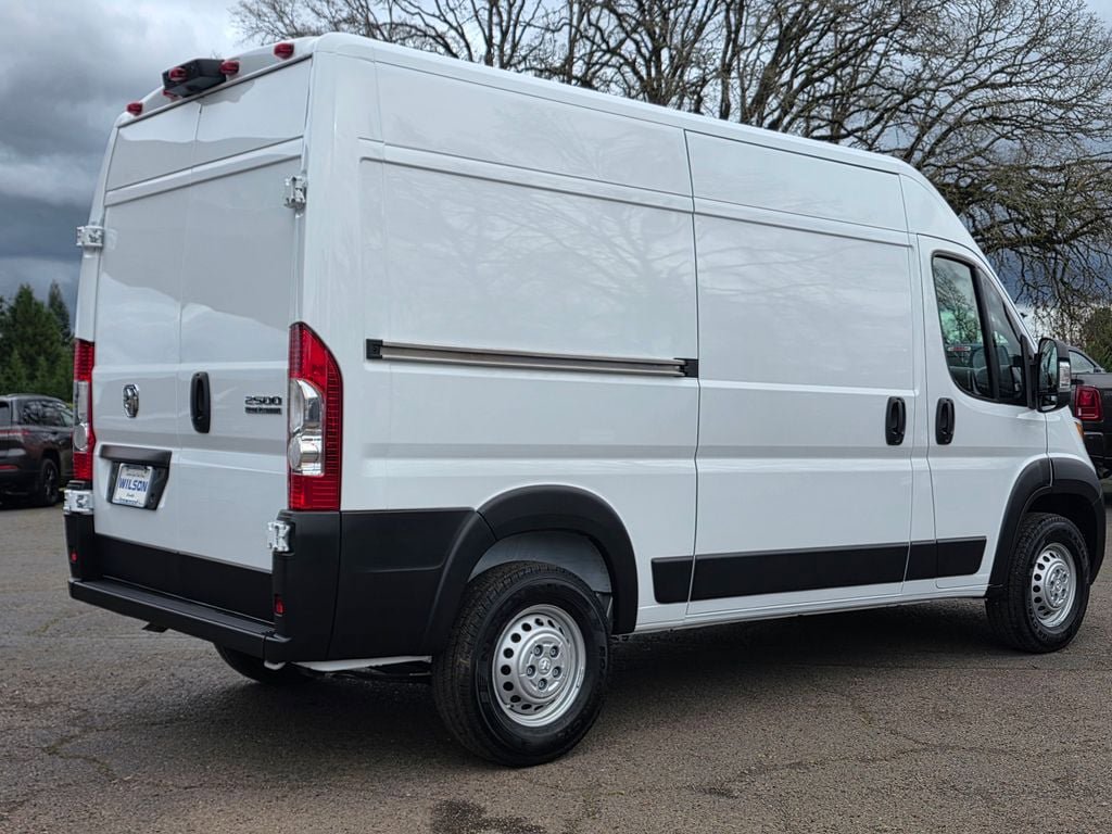New 2026 RAM ProMaster 2500 w/ Convenience Group FWD image 23
