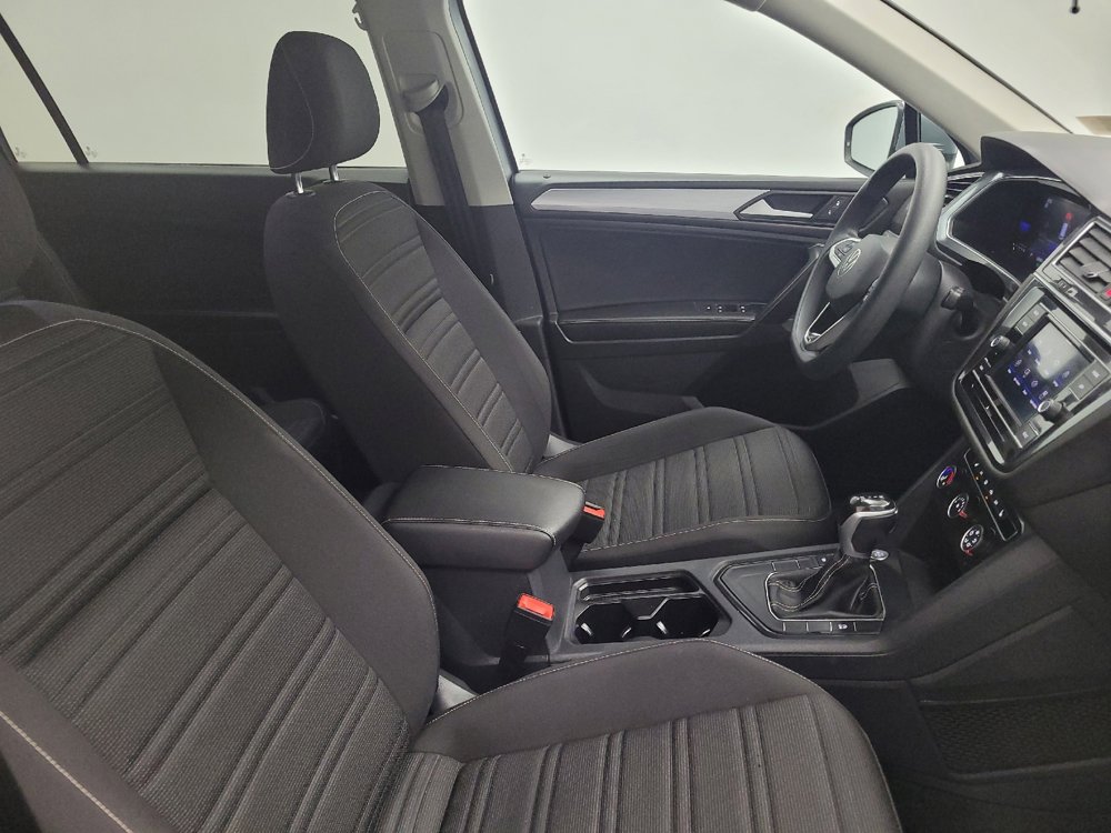 Used 2022 Volkswagen Tiguan S FWD image 21