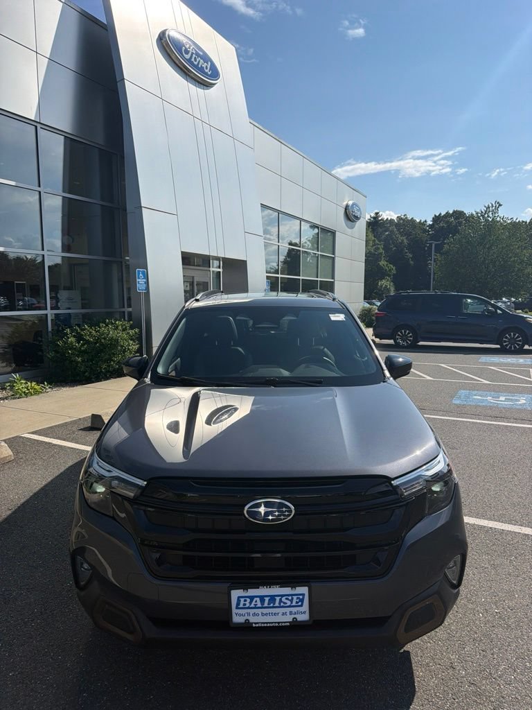 Used 2025 Subaru Forester Sport AWD/4WD image 3