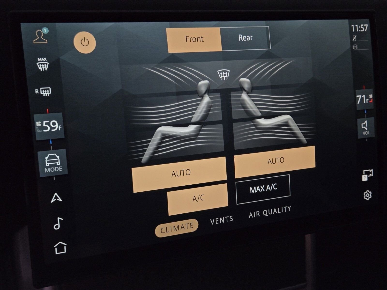 New 2025 Land Rover Range Rover SE image 30