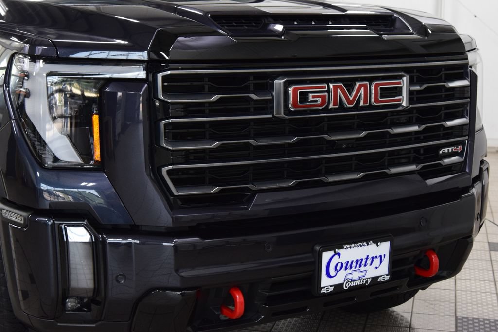 Used 2024 GMC Sierra 2500 AT4 w/ AT4 Premium Plus Package AWD/4WD image 13
