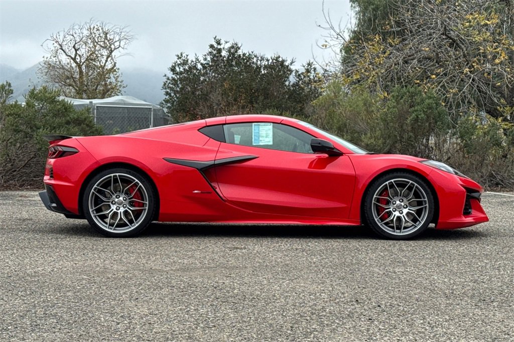 Certified 2023 Chevrolet Corvette Z06 image 3