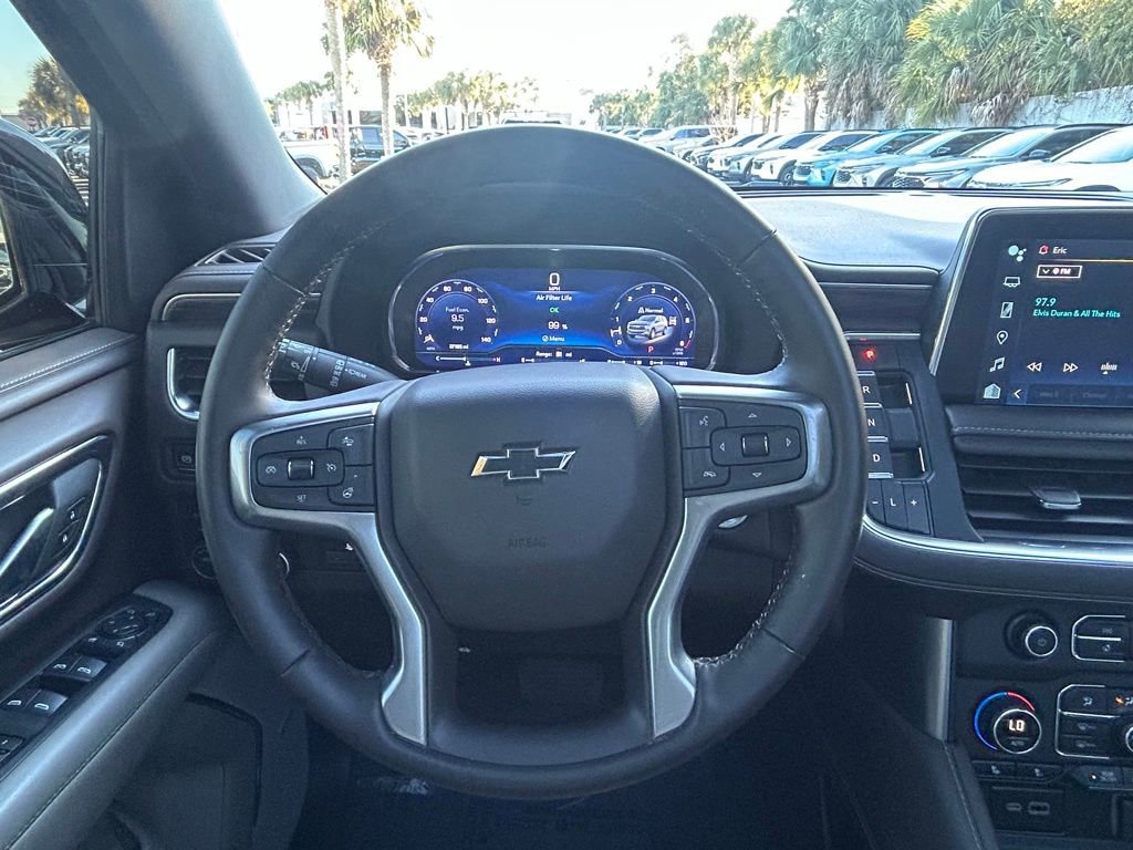 Used 2024 Chevrolet Tahoe Z71 w/ Luxury Package image 18