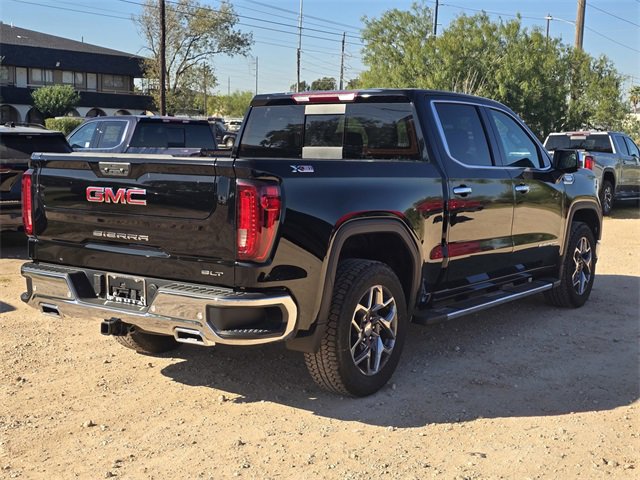 New 2026 GMC Sierra 1500 SLT image 5