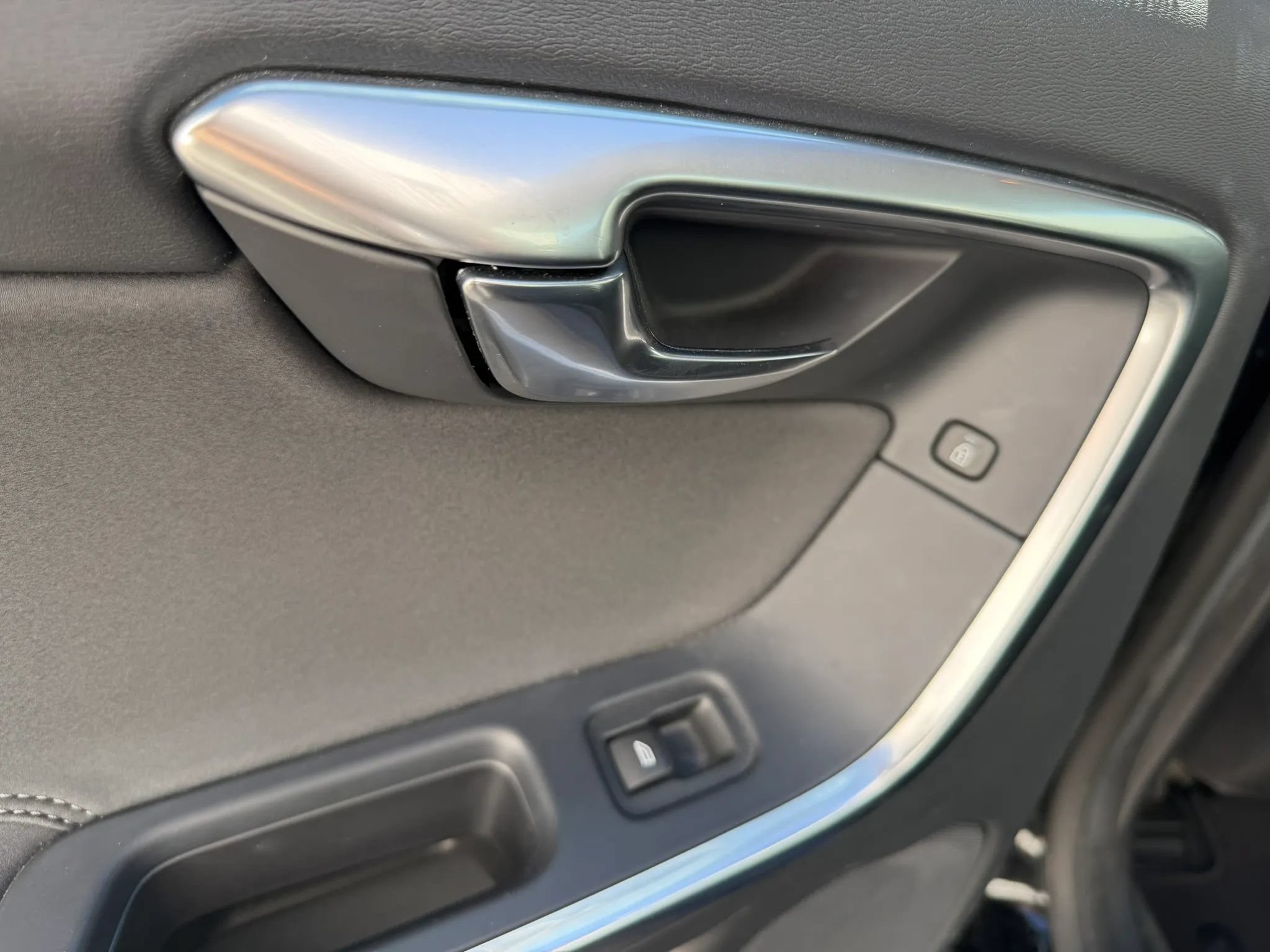 Used 2014 Volvo S60 T5 FWD image 51