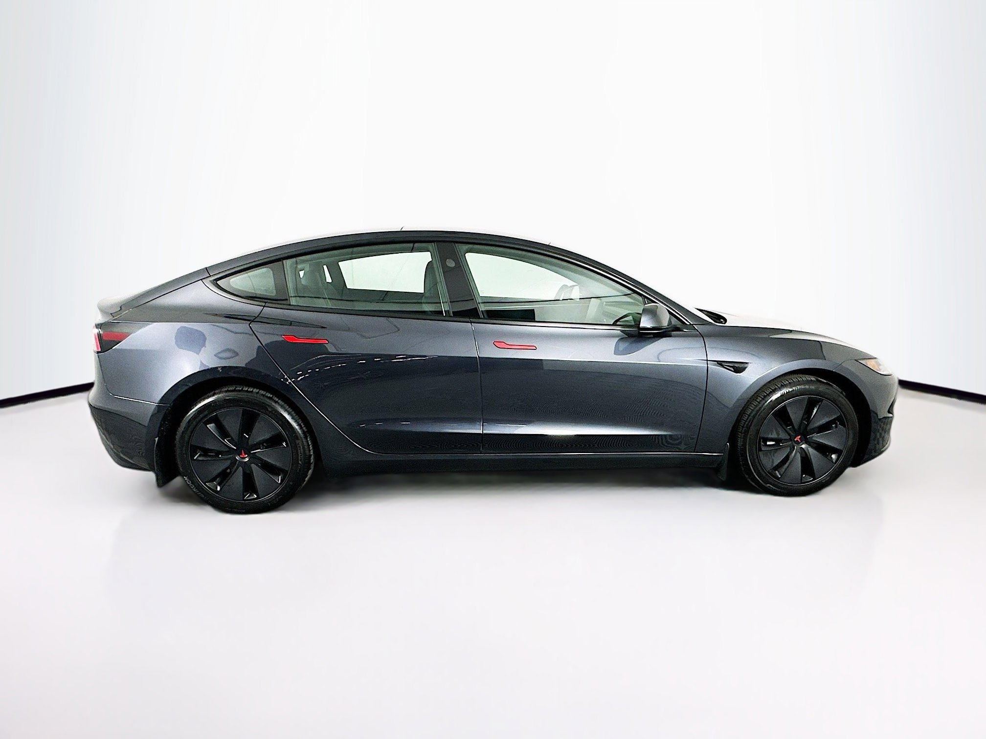 Used 2025 Tesla Model 3 Long Range image 10