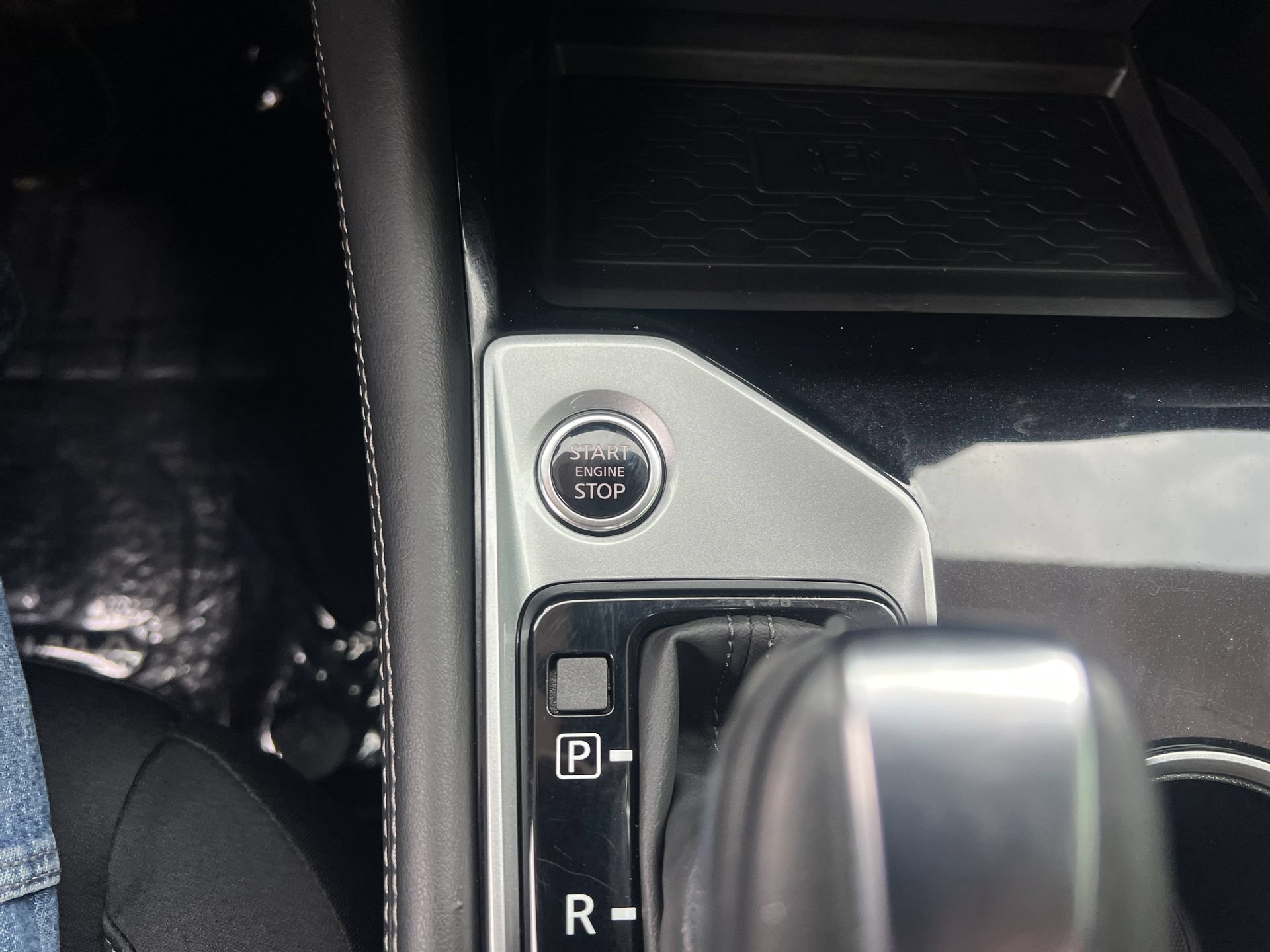 Certified 2024 Nissan Altima 2.5 SV w/ SV Premium Package FWD image 6