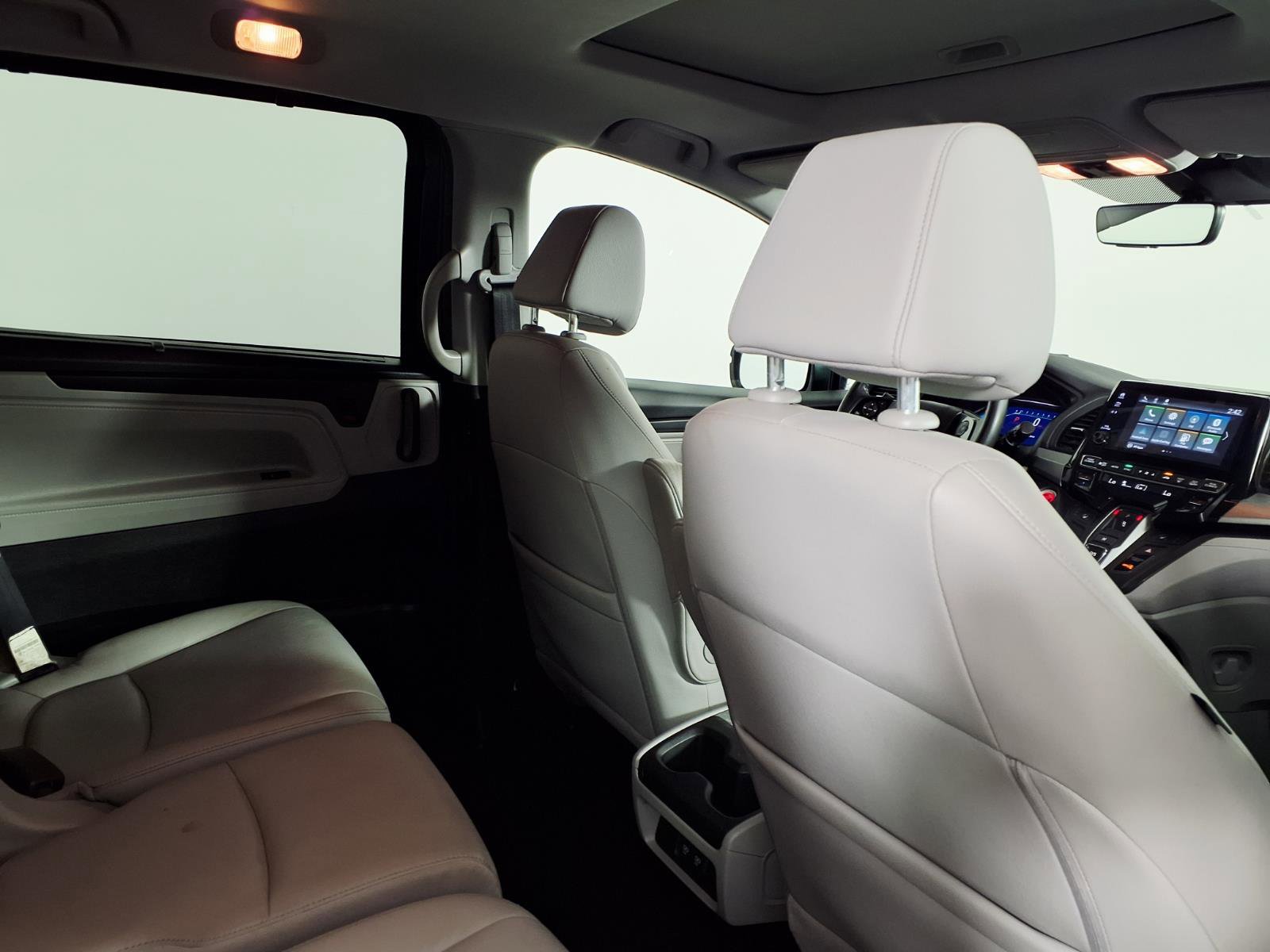 Used 2018 Honda Odyssey EX-L image 11