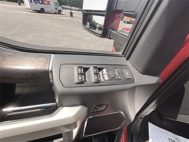Used 2022 Ford F250 Lariat w/ Chrome Package image 21