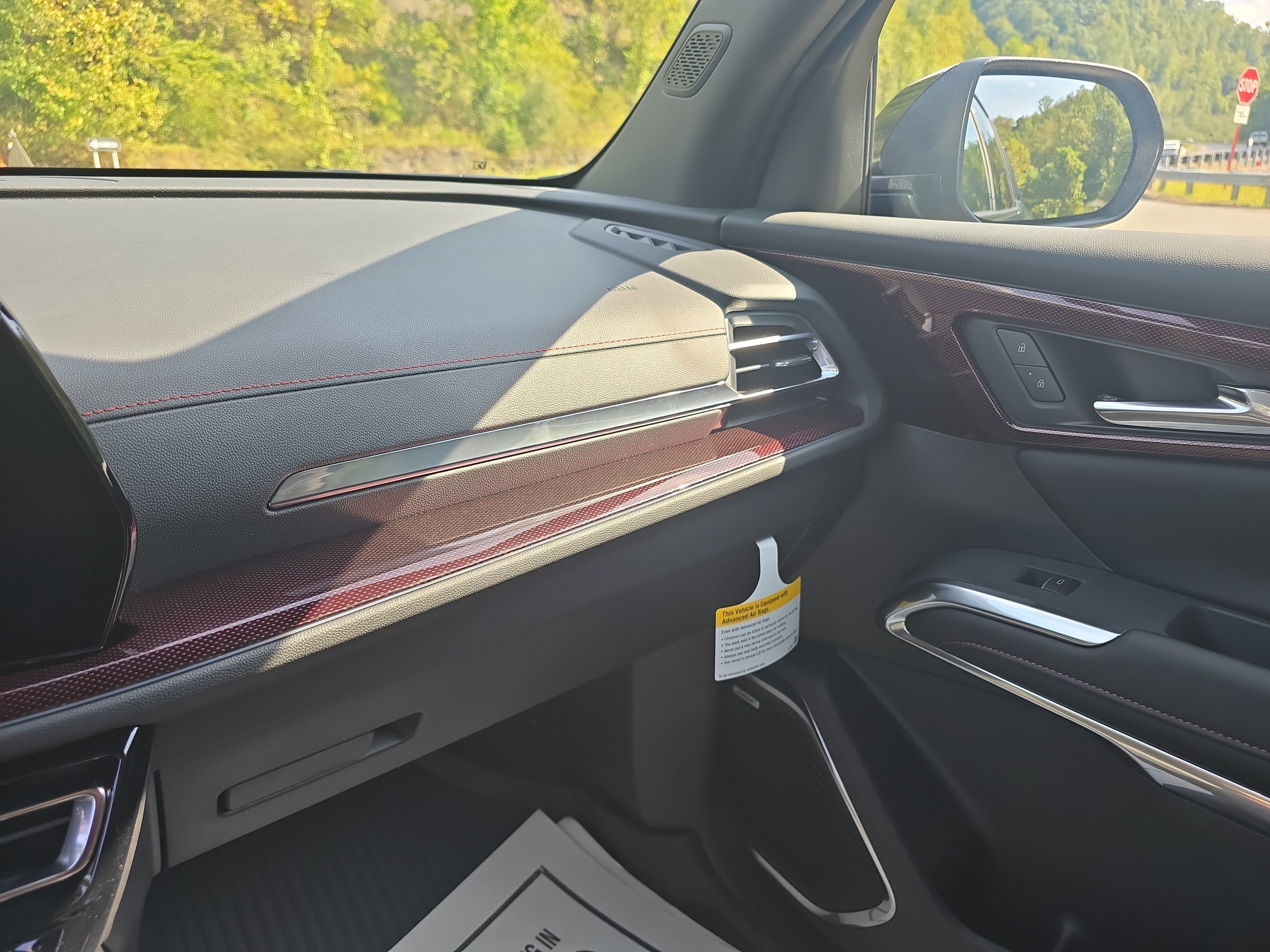 New 2027 Chevrolet Traverse RS w/ LPO, Floor Liner Package AWD/4WD image 17