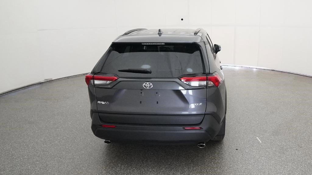 New 2025 Toyota RAV4 XLE image 18