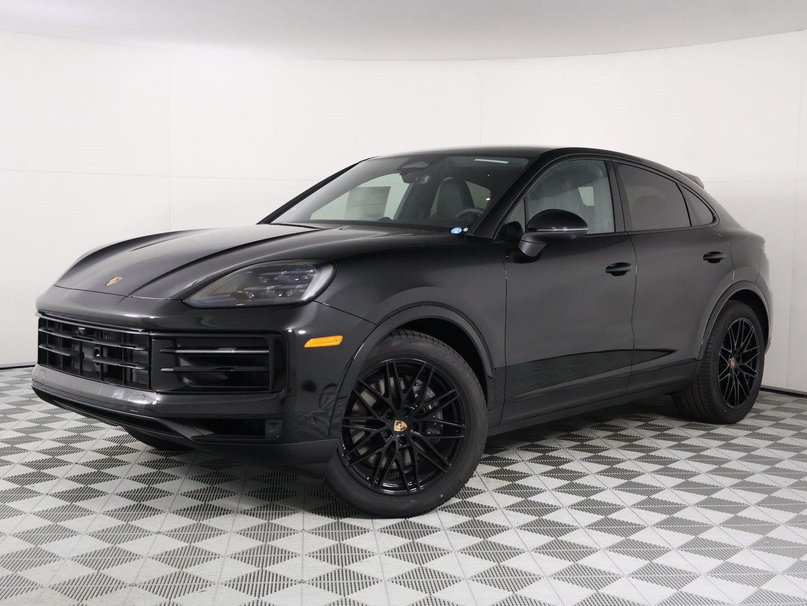 New 2026 Porsche Cayenne Coupe AWD/4WD image 1