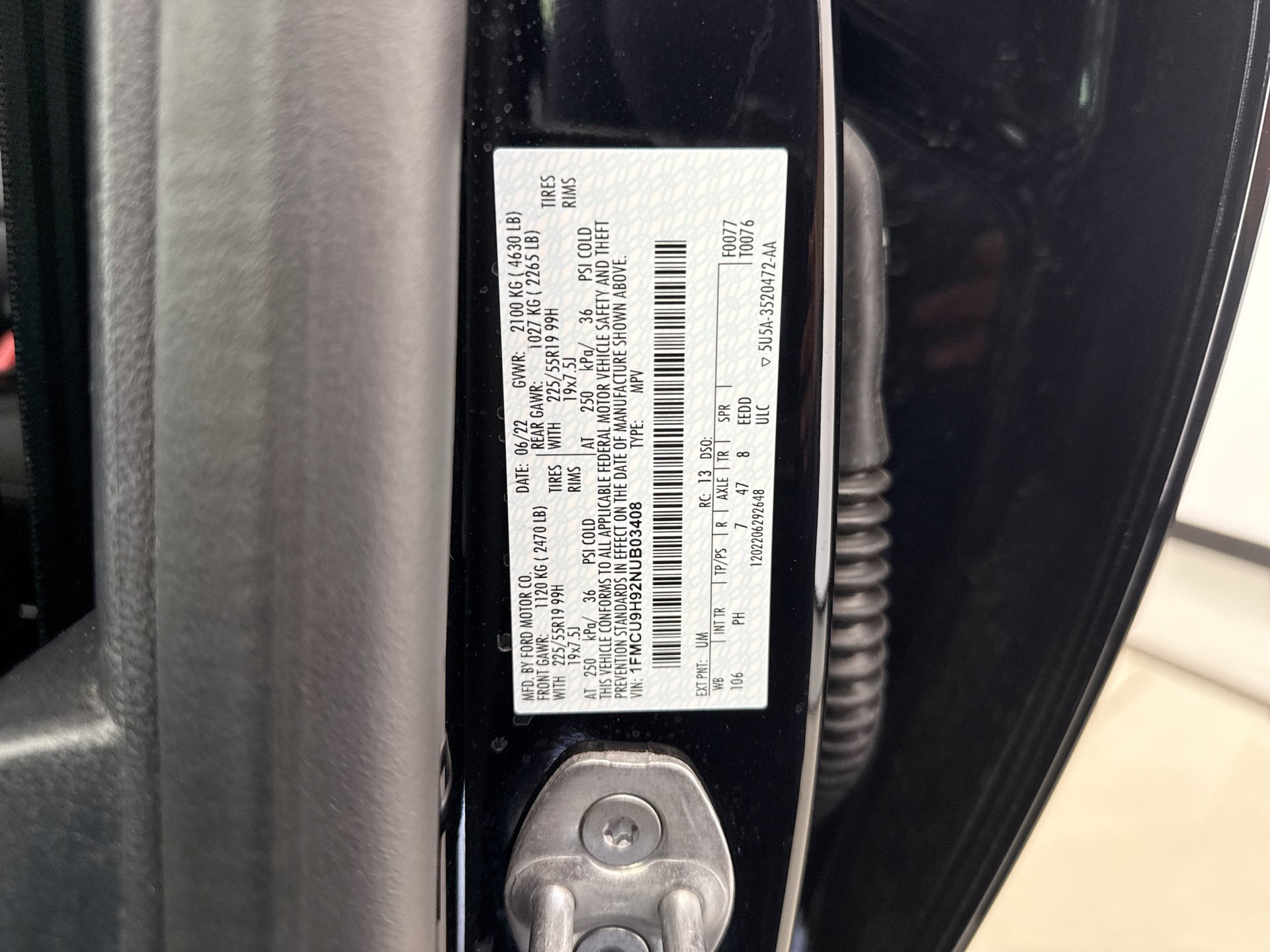 Used 2022 Ford Escape SEL w/ SEL Stealth AWD Package image 20