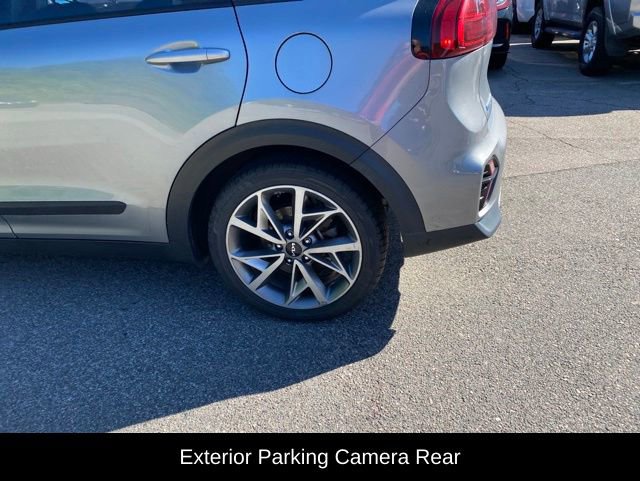 Used 2022 Kia Niro Touring Special Edition FWD image 11