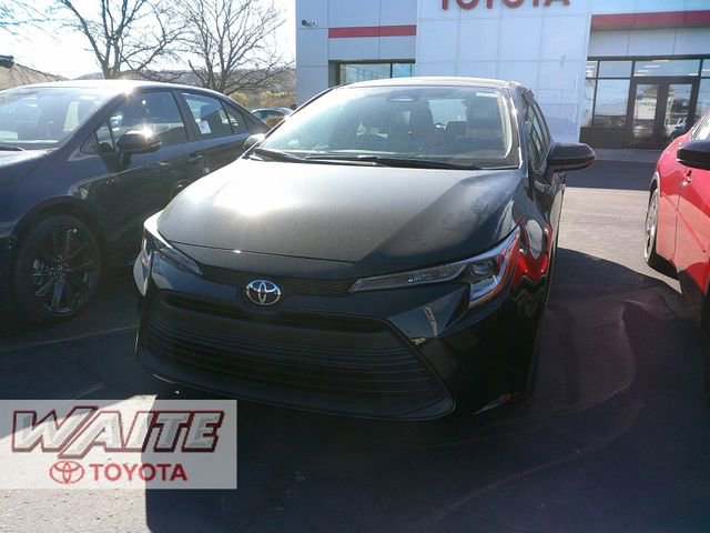 New 2026 Toyota Corolla LE FWD image 5