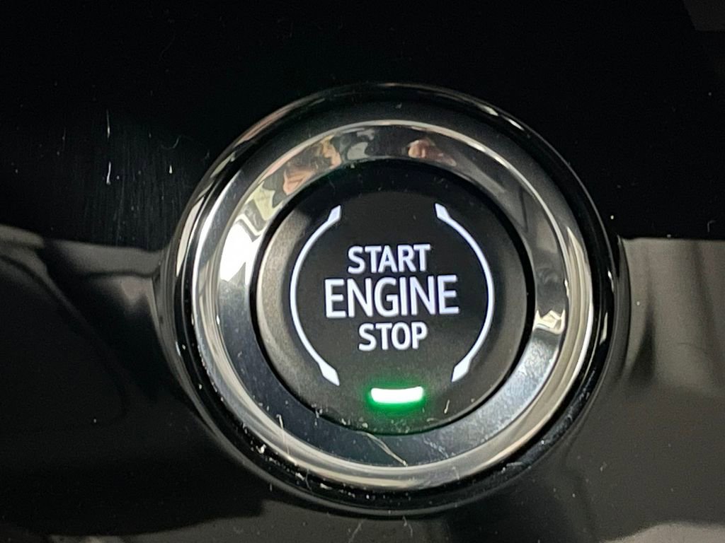 Used 2025 Buick Envision Sport Touring image 27