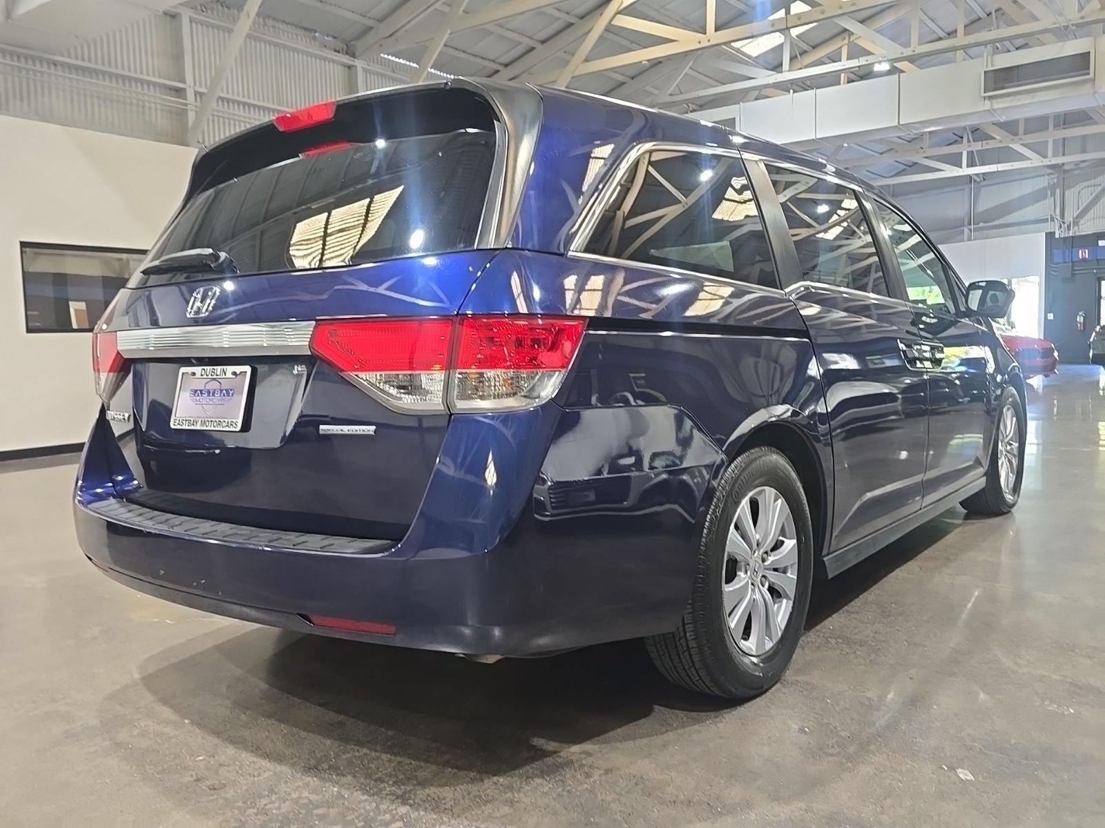 Used 2016 Honda Odyssey SE image 10