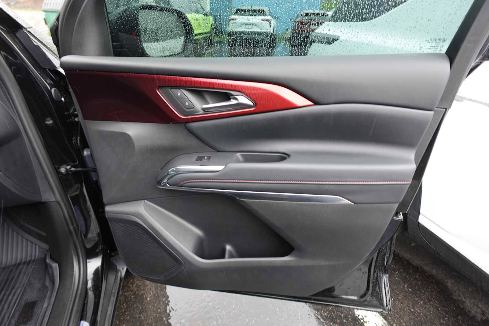 Used 2026 Chevrolet Traverse Z71 AWD/4WD image 30