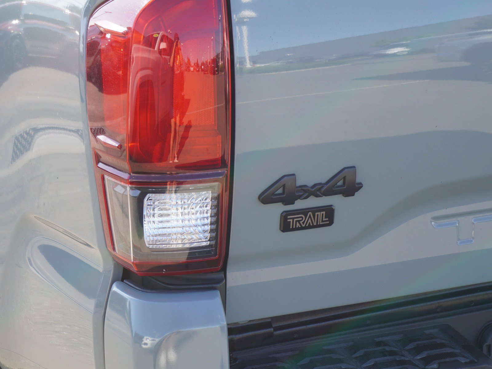 Used 2023 Toyota Tacoma 4x4 Double Cab w/ Trail Edition image 10