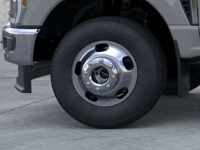 New 2026 Ford F350 Lariat AWD/4WD image 19