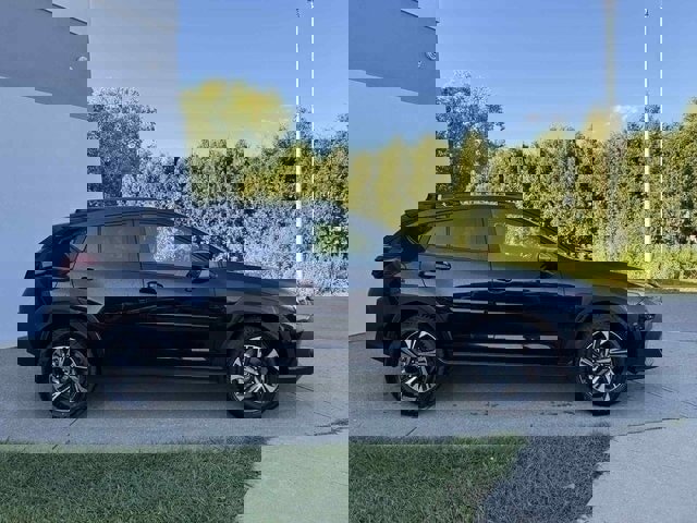 New 2025 Subaru Crosstrek 2.5i Premium image 2