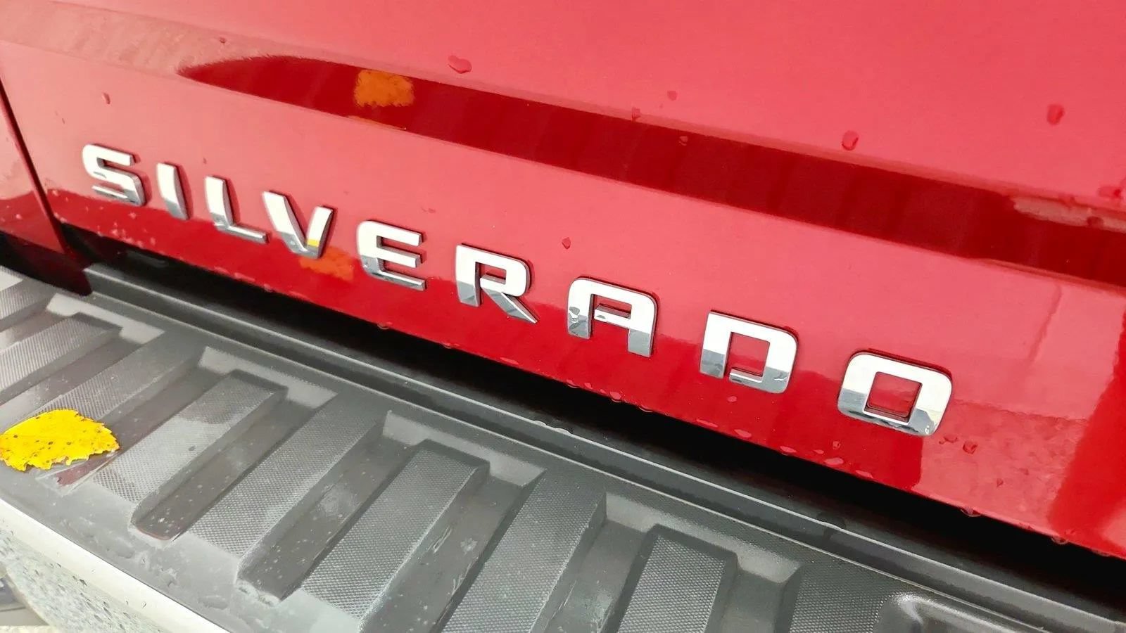 Used 2018 Chevrolet Silverado 1500 LTZ w/ LTZ Plus Package AWD/4WD image 34