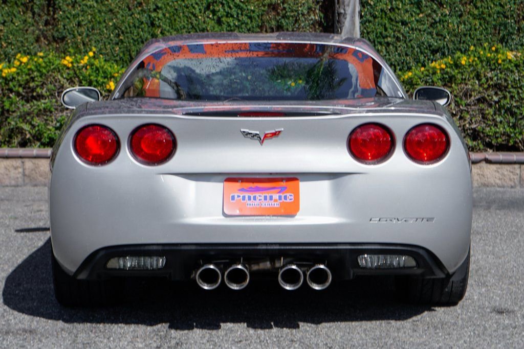 Used 2006 Chevrolet Corvette Coupe w/ Preferred Equipment Group image 7