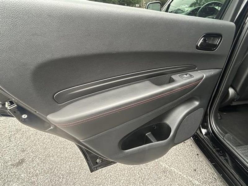 Used 2024 Dodge Durango GT image 23