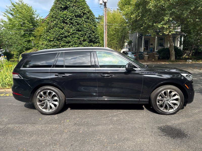 Used 2021 Lincoln Aviator Grand Touring w/ Equipment Group 301A AWD/4WD image 6