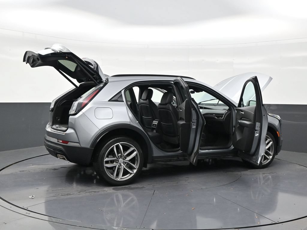 Used 2023 Cadillac XT4 Sport FWD image 28