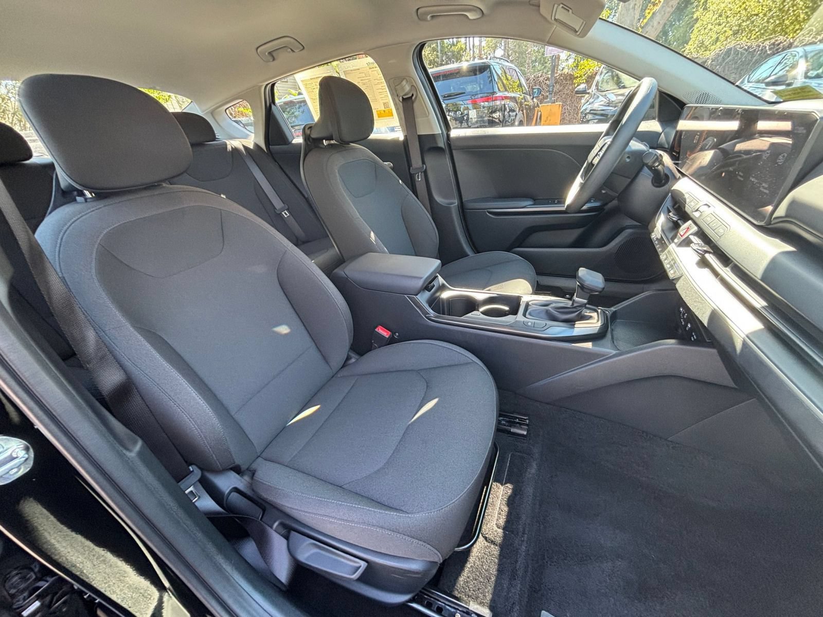Used 2026 Kia K4 FWD image 34
