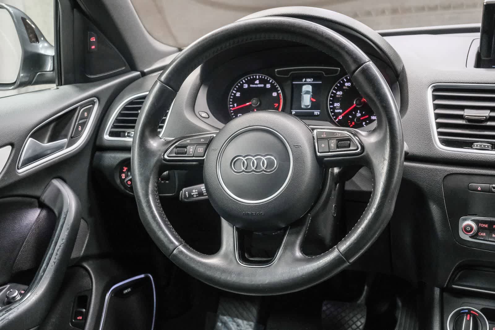 Used 2018 Audi Q3 2.0T Premium Plus w/ Premium Plus Package AWD/4WD image 19
