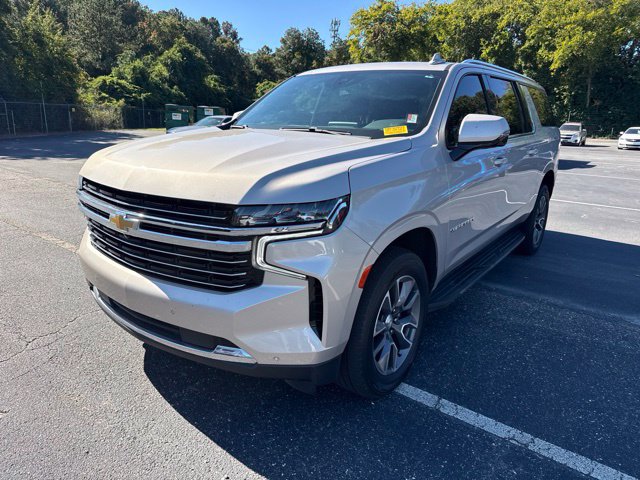 Used 2022 Chevrolet Suburban LT w/ LT Signature Plus Package