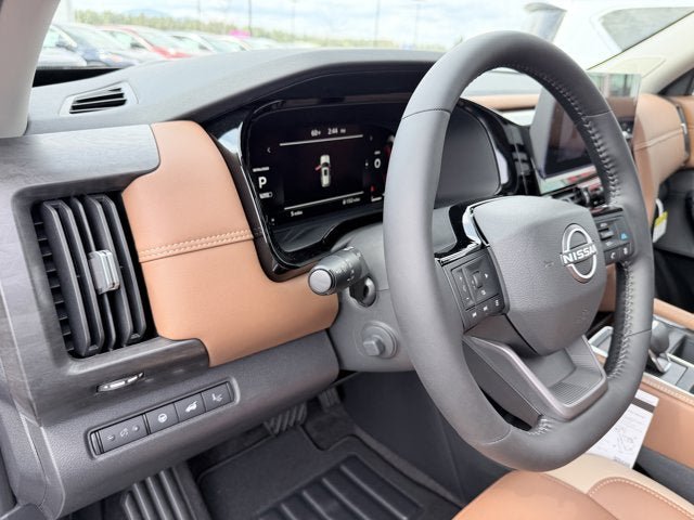 New 2026 Nissan Pathfinder Platinum AWD/4WD image 15