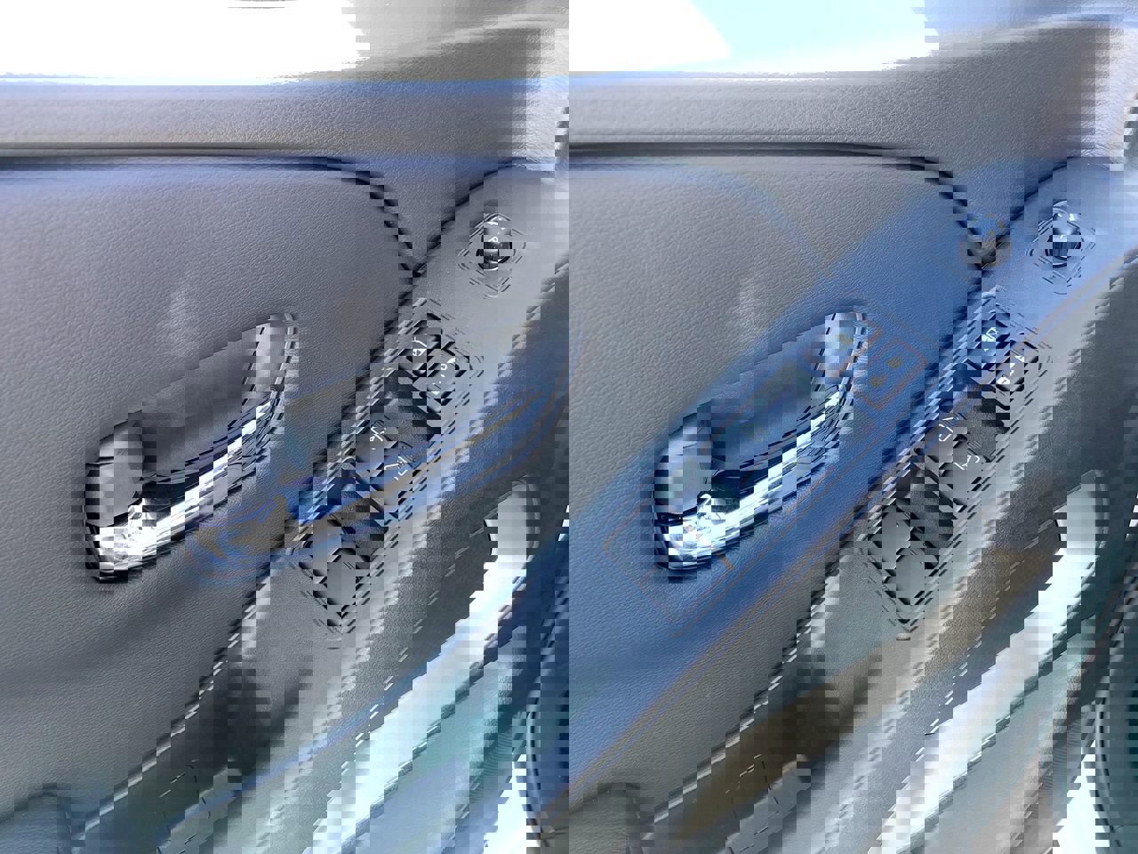 New 2026 Nissan Frontier SV w/ Tow Package image 20