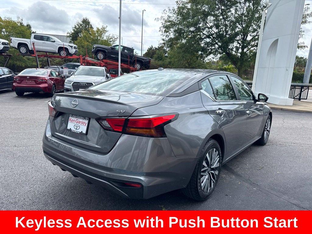 Used 2024 Nissan Altima 2.5 SV FWD image 7
