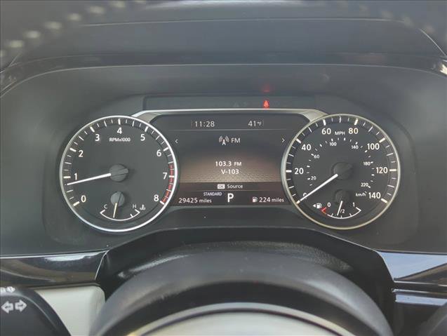 Used 2025 Nissan Pathfinder SL image 10