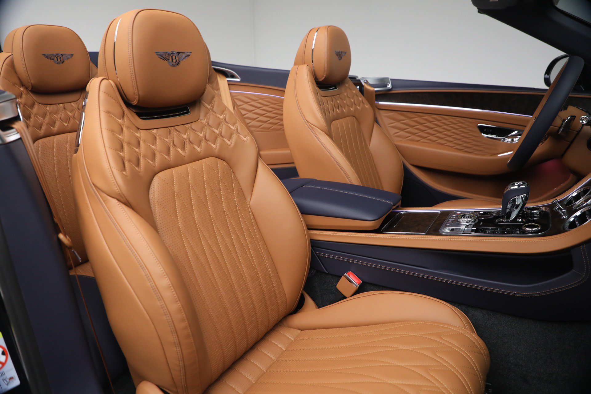 New 2026 Bentley Continental GT Azure AWD/4WD image 39