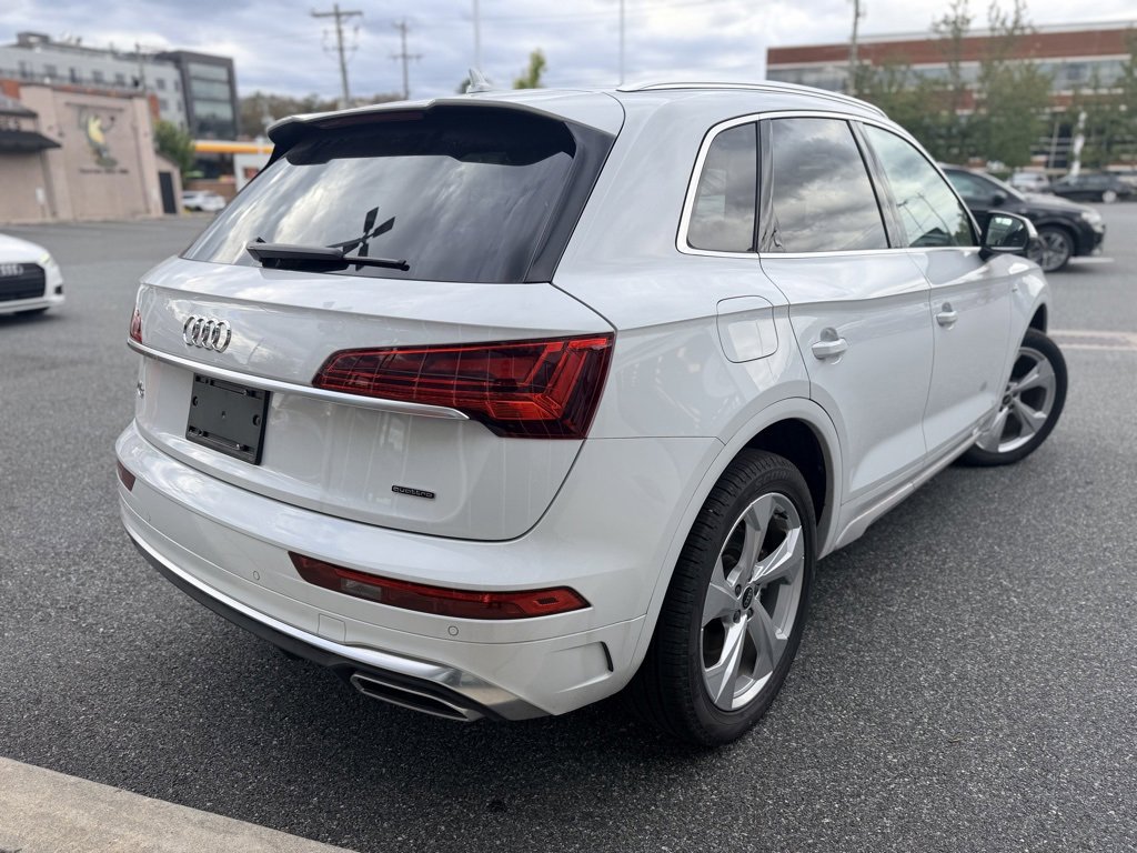Certified 2025 Audi Q5 2.0T Premium Plus image 6