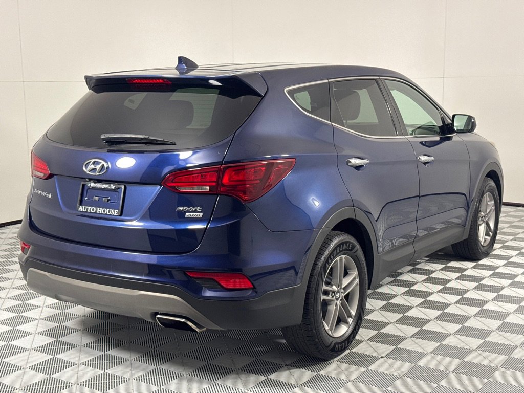 Used 2017 Hyundai Santa Fe Sport image 5