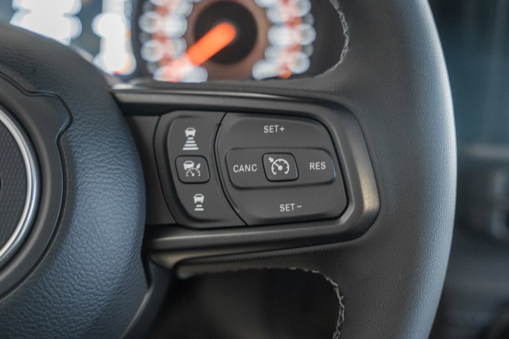 New 2025 Jeep Wrangler Rubicon w/ Steel Bumper Group image 28