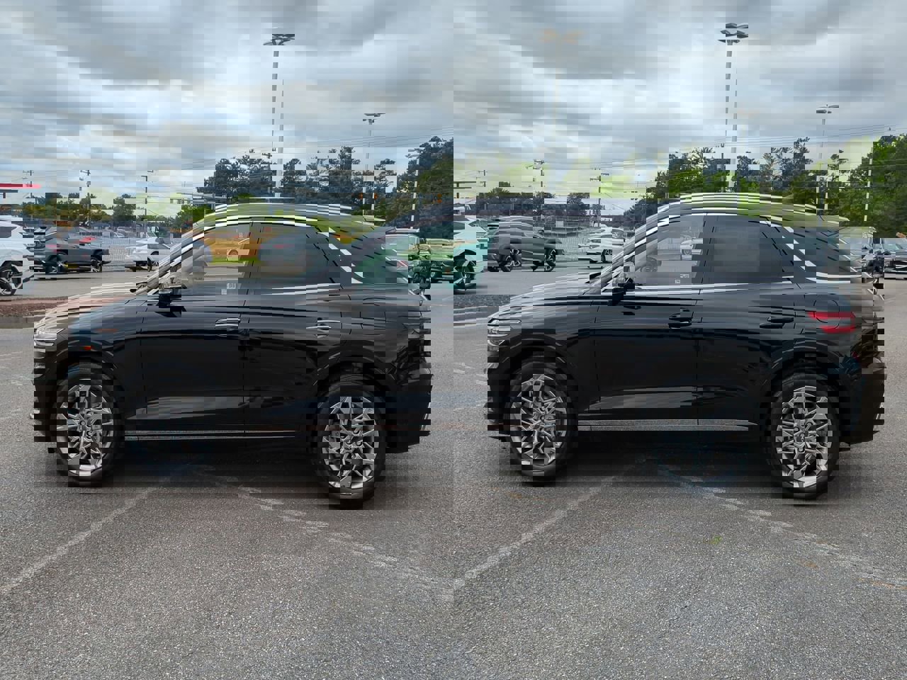 Certified 2025 Genesis GV70 2.5T w/ Select Package image 7