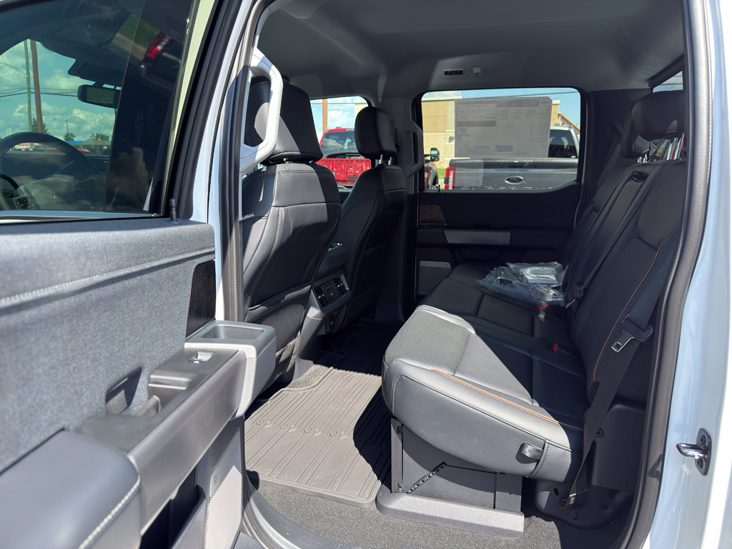 New 2026 Ford F350 Lariat w/ Lariat Premium Package AWD/4WD image 24
