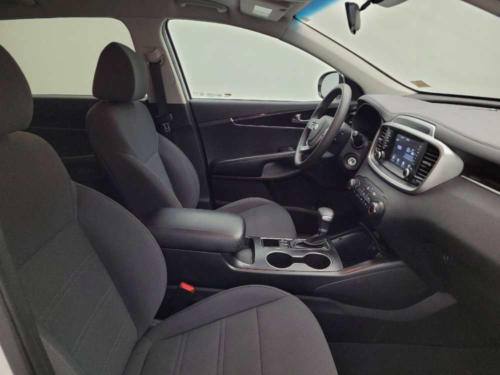 Used 2020 Kia Sorento LX image 21