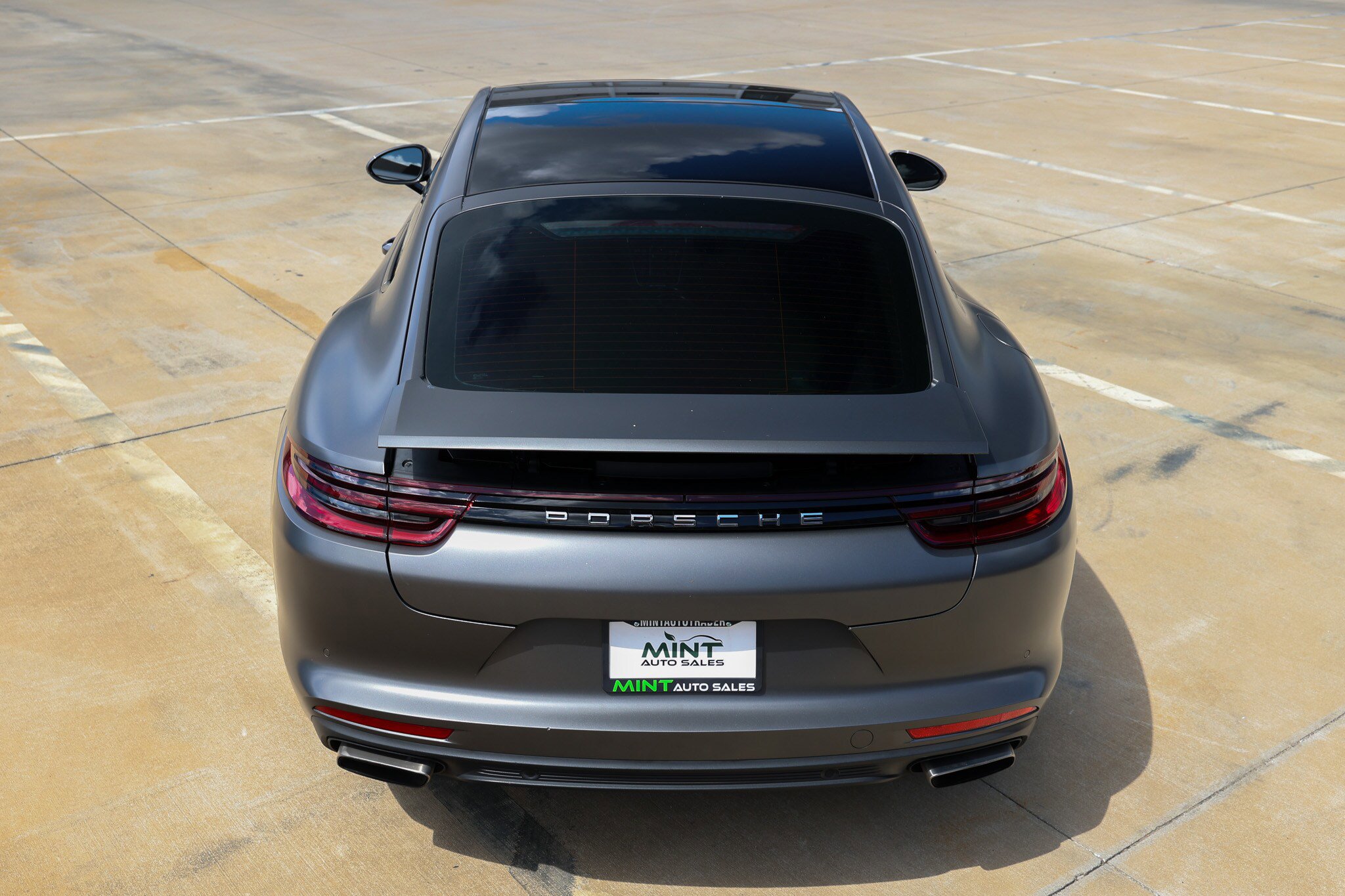 Used 2018 Porsche Panamera 4 AWD/4WD image 12