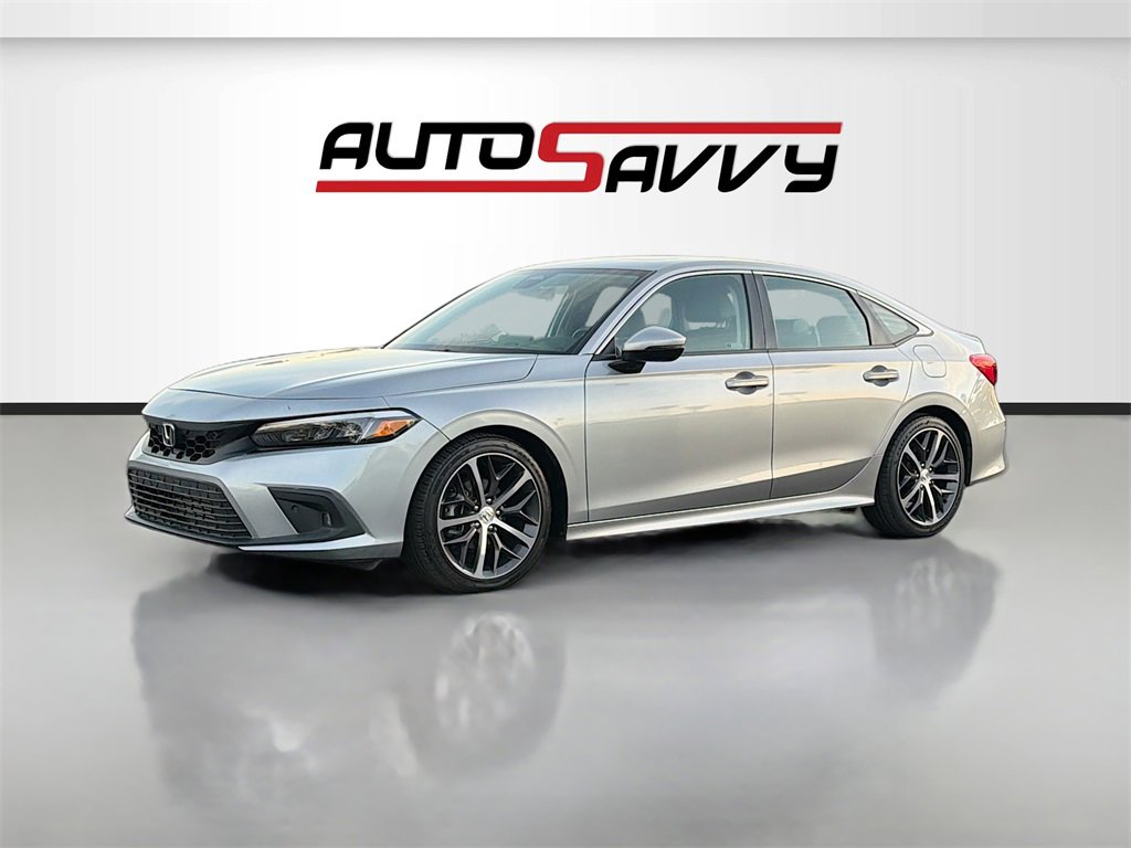 Used 2024 Honda Civic Touring image 3